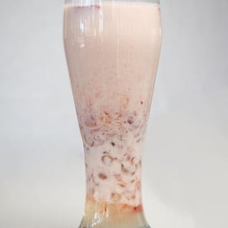 Strawberry Milk Tea with Boba