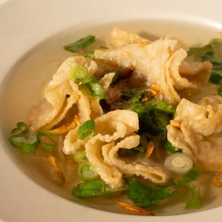 Vegetarian Won Ton Soup - 12OZ