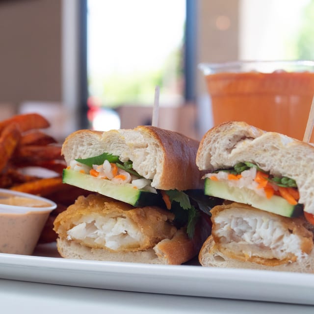 Vietnamese Shrimp Po'Boy Box Lunch - 24.00.