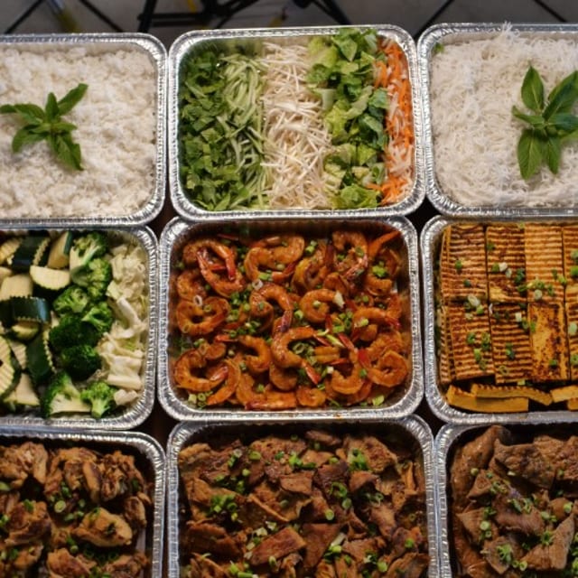 Build-Your-Own Half Tray.
